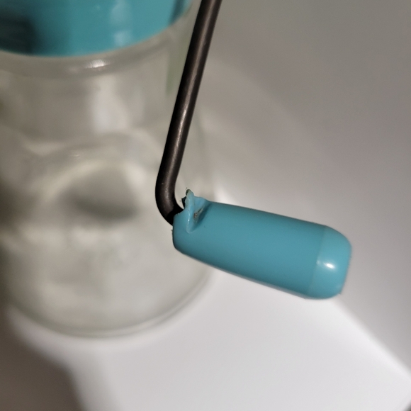 Androck 3 piece vintage teal kitchen gadget set - Picture 2 of 2